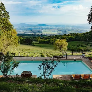 Valdonica Winery Fine Dine & Wine Sassofortino